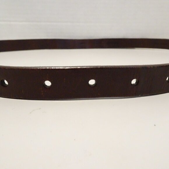 FOSSIL Brown Leather Silver Metal Medallion Belt Size L Looped Floral Engraved - Picture 3 of 4